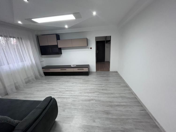 Apartament 3 camere, 63.80 mp utili, zona Centrala