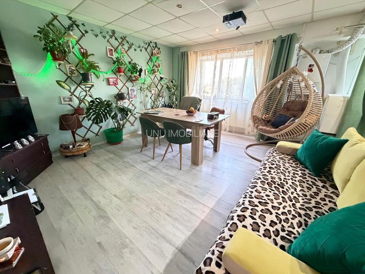 3 camere 2 bai 76mp etaj intermediar bloc pe cadre zona Nicolina - 2