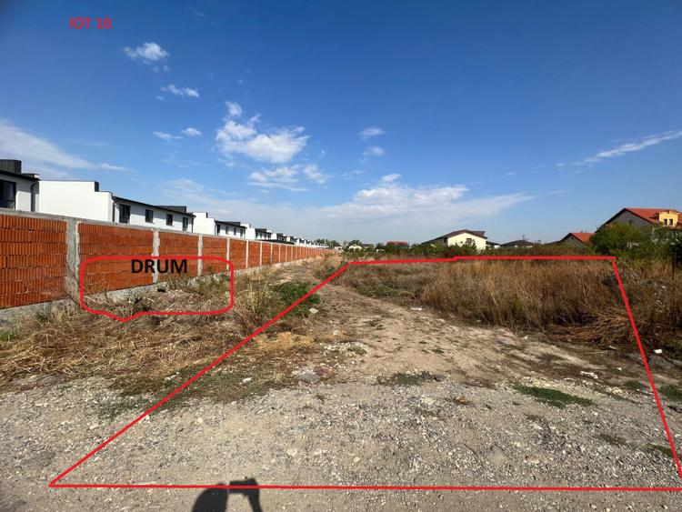 Teren langa Hera Residence si Unitatea Militara - Fortului