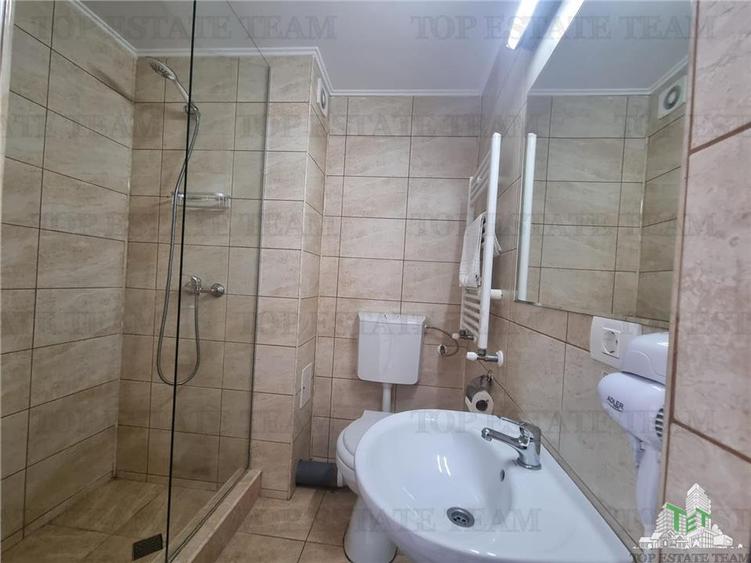 VILA MAMAIA NORD 30 DE CAMERE