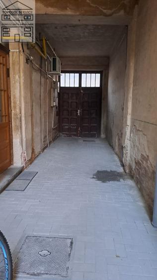 Apartament semi decomandat ultracentral in localitatea Oradea