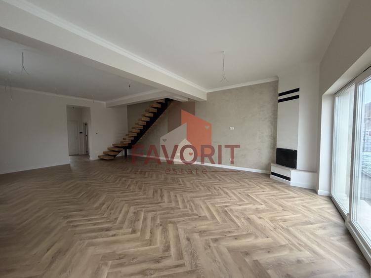 Disponibila imediat. Zona centrala. Toate utilitatile si asfalt