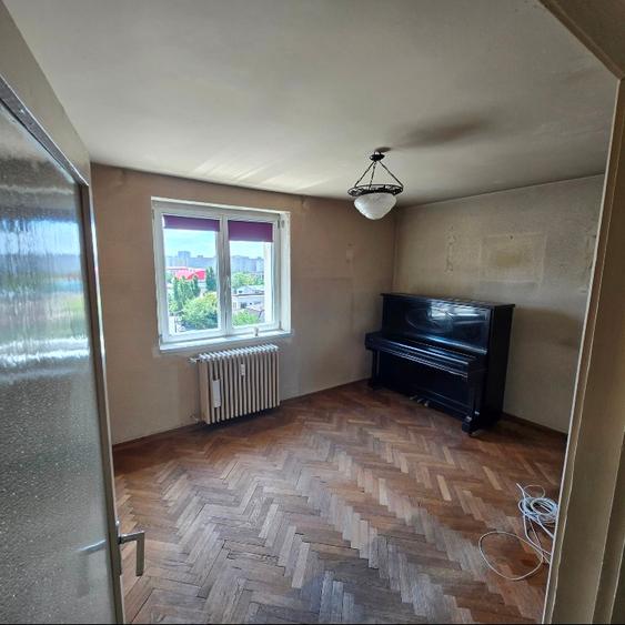 Apartament 3 camere 60mp, 3 camere (2 balcoane), Barbu Vacarescu 44