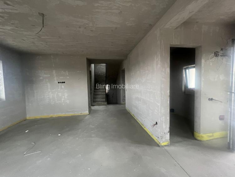 Casa individuala, 4 dormitoare, 160mp, garaj, 545mp teren, Dezmir - 3