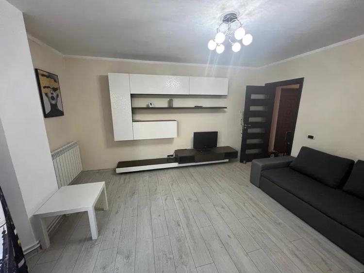 Panduri 2 camere cu centrala proprie si balcon