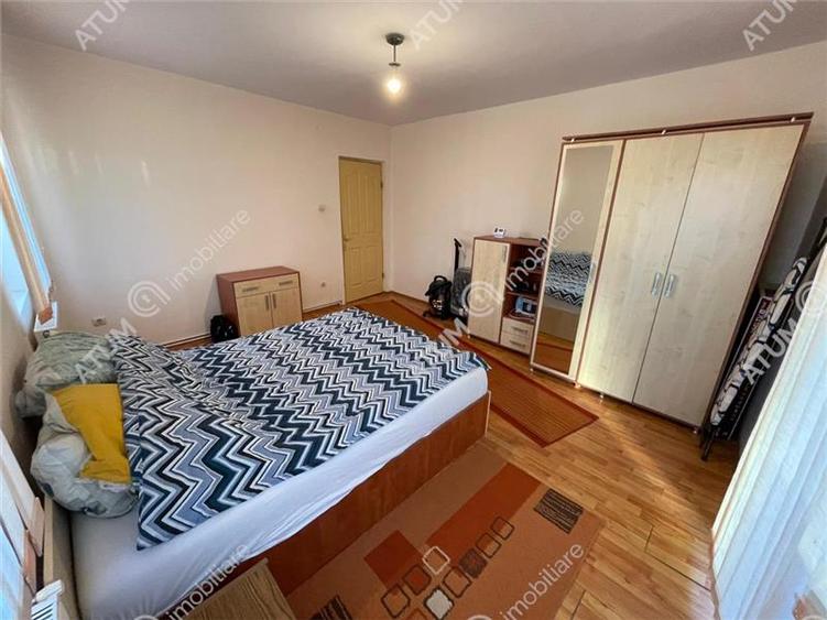 Apartament 3 camere cu balcon si loc parcare zona Turnisor din Sibiu