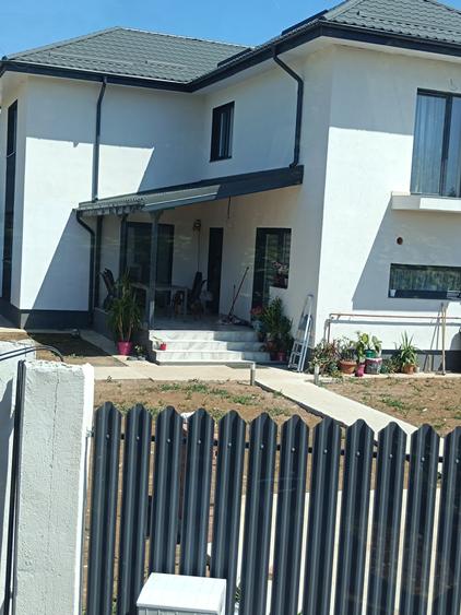 FARA COMISIOANE in Bacu casa cu 5 camere 2 bai P+1+pod terasa finisaje la cheie