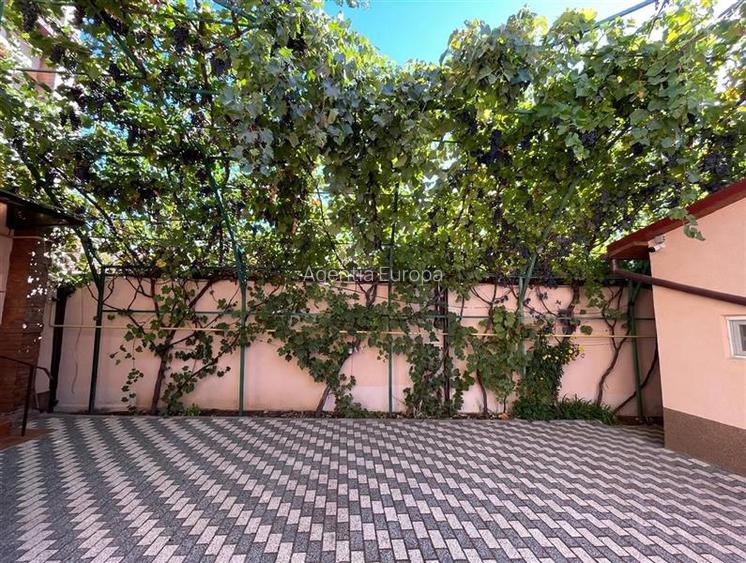 Casa de vanzare P+M zona centrala Tulcea - 3