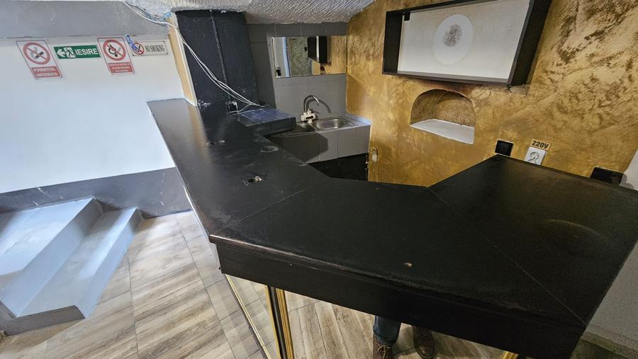 ULTRACENTRAL spt comercial pret. orice activitate la 580 euro/luna