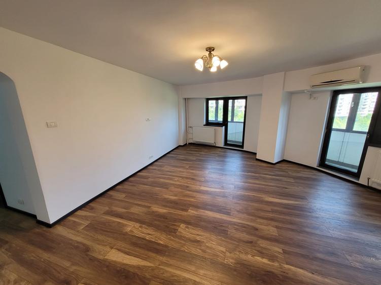 Apartament 4 camere bld Uniri Fintini renovat nemobilat ,ptr sediu punct lucru