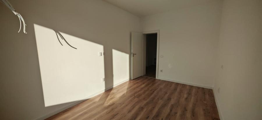 De inchiriat 2 apartamente nemobilate, Dynamic Residence - Tractoru