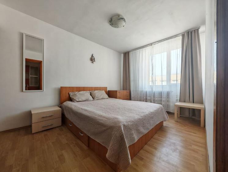 Obor Metrou,Parc,mobilat,utilat,complet,geam la baie,balcon,AMENAJAT,LIBER