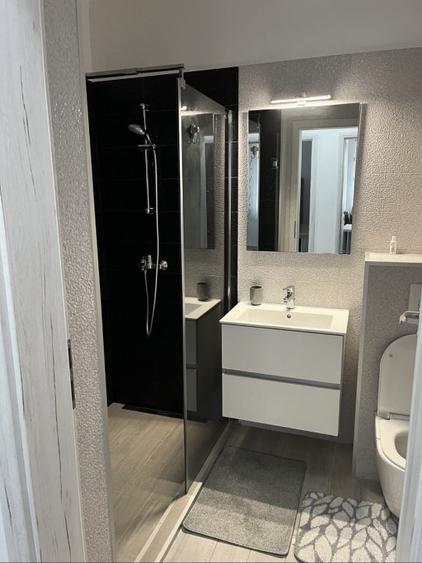 Inchiriez apartament Militari Residence LUX