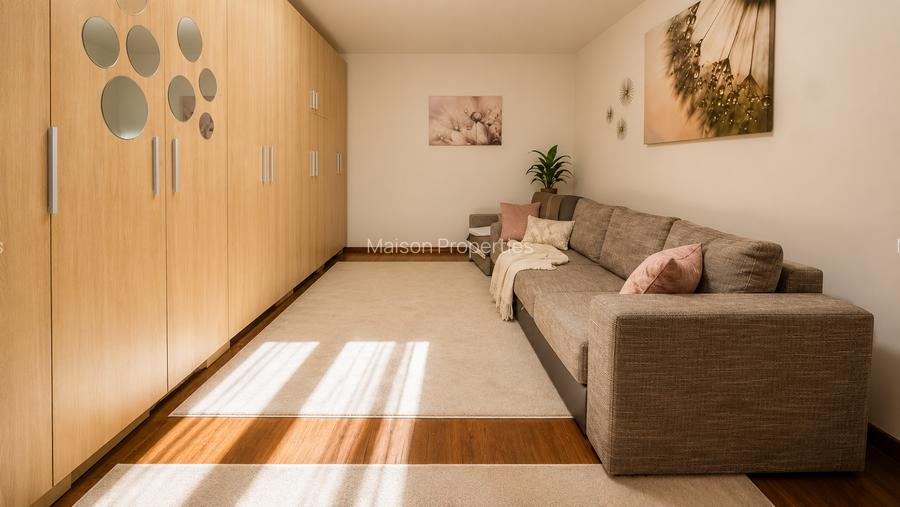 Casa Individuala | Zona Braytim - Soarelui | 273mp | 4 Dormitoare | Garaj - 35