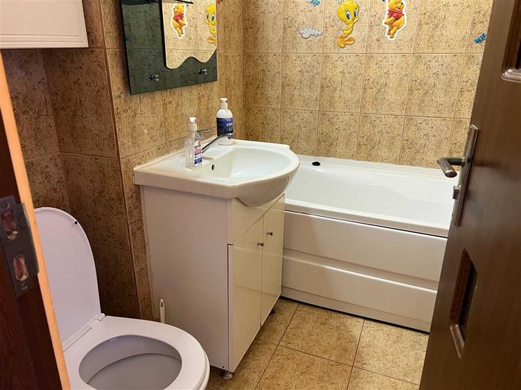 Inchiriez apartament 2 camere Nicolina 1
