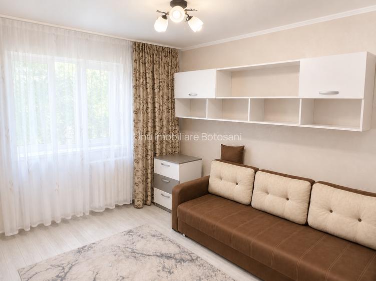 Apartament cu 2 camere semidecomandat – Zona Școala Nr. 7  Botoșani - 3