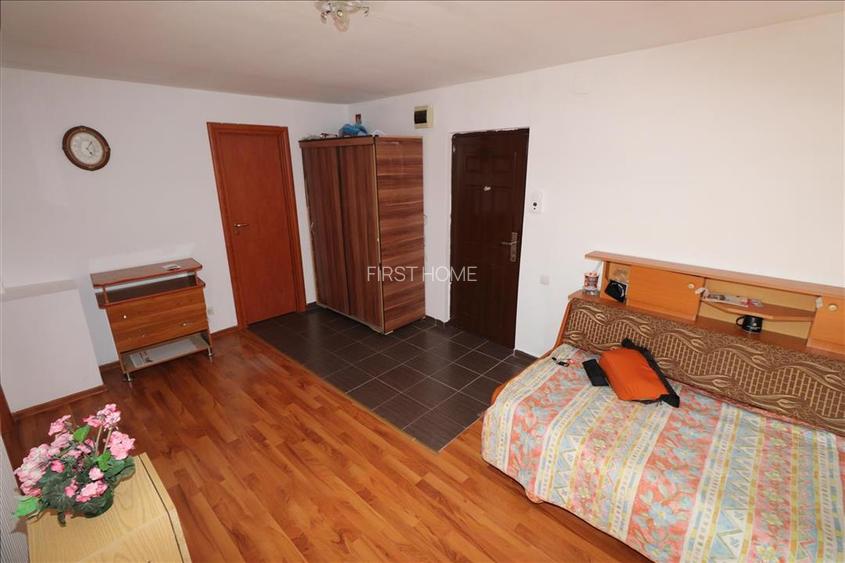 Garsoniera de vanzare in zona Penny Obor , etaj 3 (mansarda) - 3