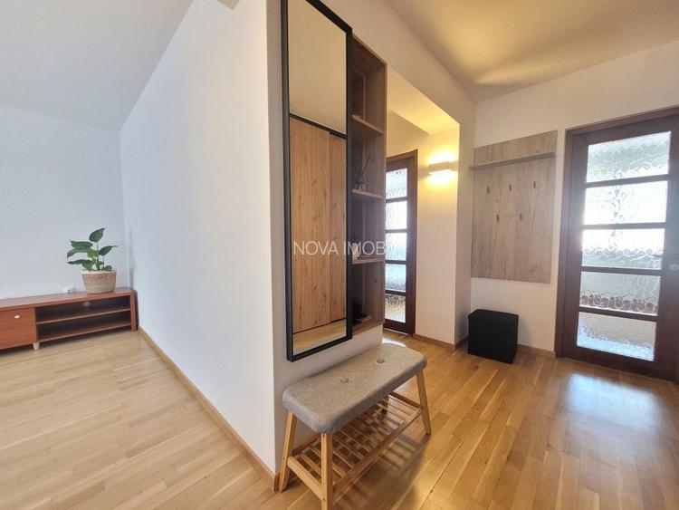Apartament 3 camere,  Zona Centrala - Bulevardul Milea - 8