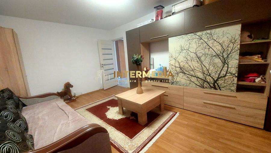 Apartament cu 2 camere, zona Ampoi 3 renovat recent, mobilat si utilat
