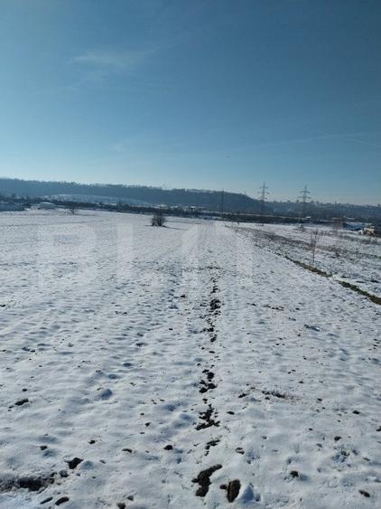 Teren intravilan, 6323 mp, zona Laniste-Burdujeni