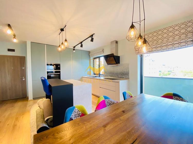 Penthouse, 3 camere, 2 bai, 2 parcari, Europa Zona Leroy Merlyn,Toyota