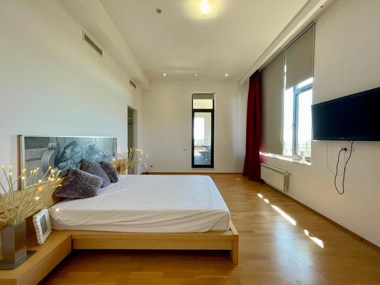 Închiriere Penthouse 250 mp utili + 320 mp terasă panoramică | Baneasa