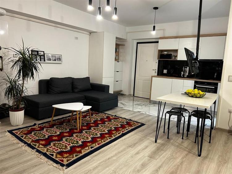 Studio modern, loc de parcare - Ciric-Tătărași