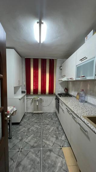 Apartament 3 camere, Dristor - Str Racari