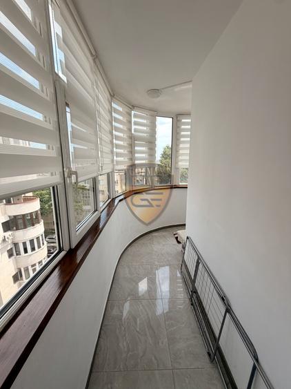 2 camere decomandat, ICIL, balcoan, et 5/8 AC centrala gaze