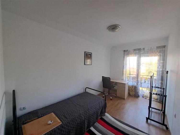 Casa tip duplex, 140 mp utili, situata in cartierul Andrei Muresanu!