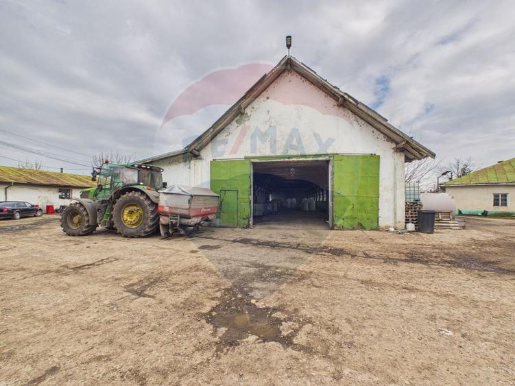 Spațiu industrial de vanzare 7950mp Lehliu Gara acces DN3+A2