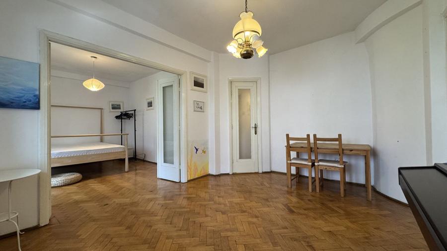 Apartament creditabil lângă metrou fără risc seismic.