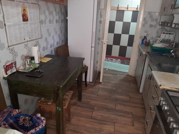 Vanzare Apartament 4 camere zona centrala Tudor Vladimirescu