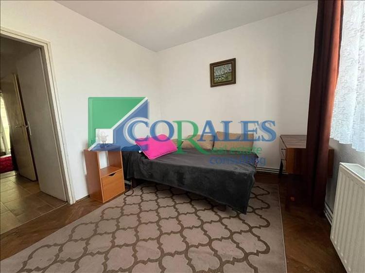 Ultracentral - Cu garaj inscris in CF.