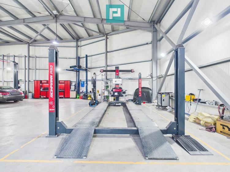 Spațiu Industrial, Hala, Service Auto
