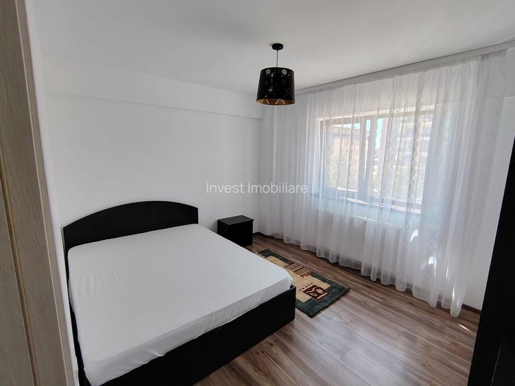 Apartament spatios cu 3 camere, decomandat, CUG