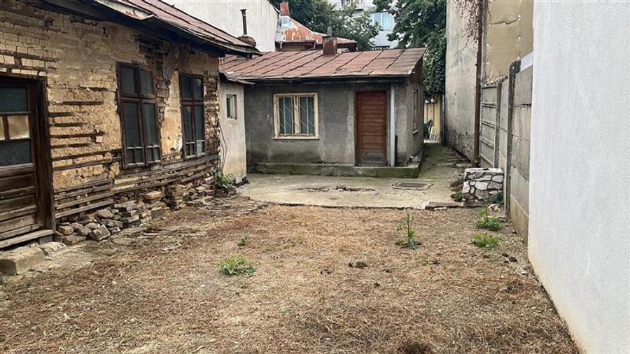 Vanzare casa  cu teren Foisorul de Foc