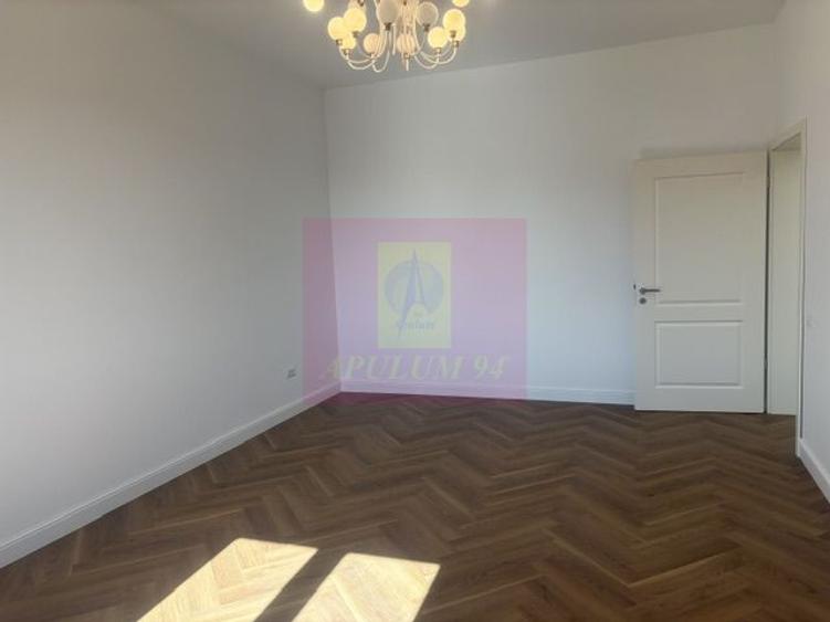 Apartament superb renovat integral Drumul Sarii.