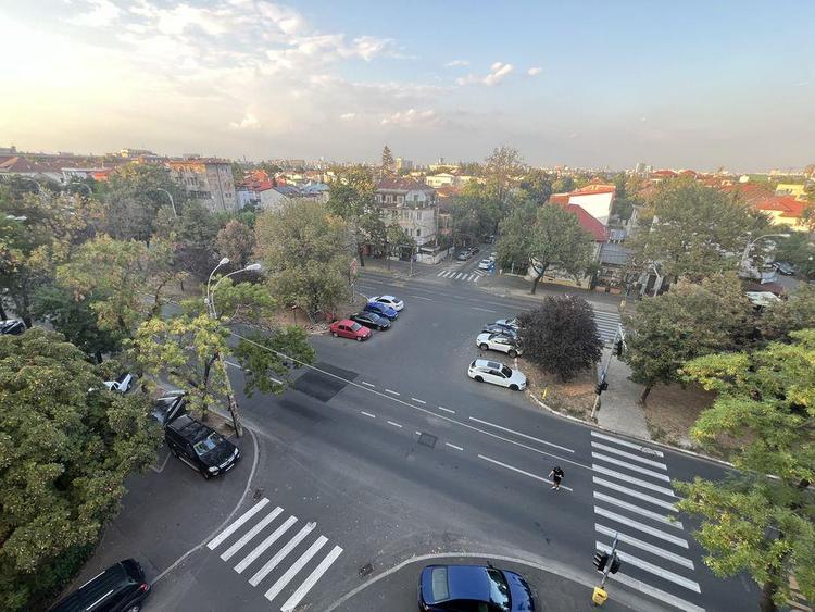 2 camere | Panduri | Decomandat | Centrala proprie