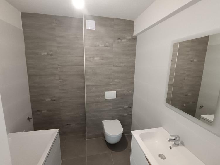 Apt cu 2 camere decomandat , Valea Lupului , intabulat, loc de parcare inclus