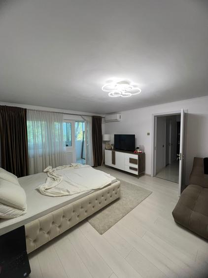 Apartament cu o camera de inchiriat in zona Soarelui