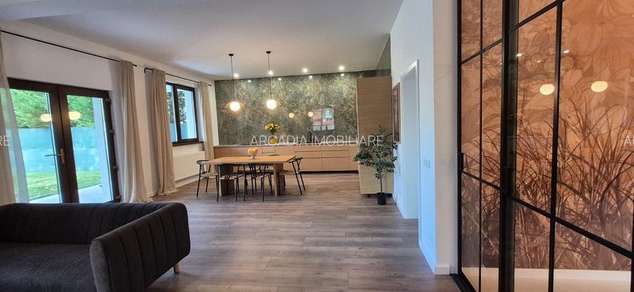 Vila unica in Snagov | 5 camere | Stil american | Langa padure | Finisaje noi - 9