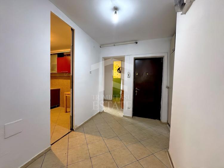 3 camere et 3 bloc 1981 2 băi Centrală proprie Metrou Gorjului 7 min