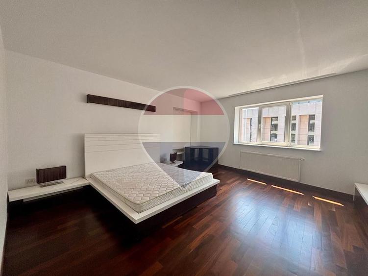 Apartament Premium | 250 mp | 3 Dormitoare | 2 Terase | 2 Parcari