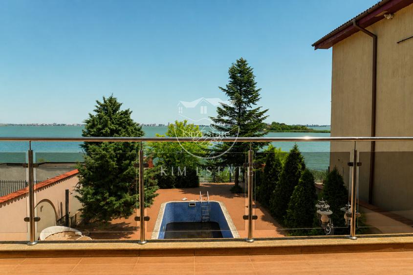 Vila exclusivista pe lac in Ovidiu cu piscina - 5