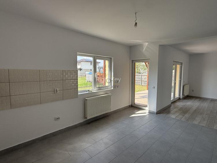 Casa Dragomiresti-Vale, P+1+M, 5 Cam, STB, Teren: 317mp, Comision 0% - 10