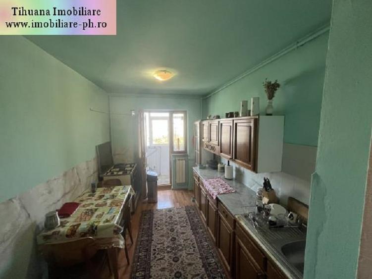 Apartament 4 camere de vanzare : Malu Rosu,cf.1A, 2gr.sanit,2balcoane, centrala