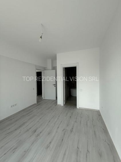 3 CAMERE/ MUTARE IMEDIATA / 7 MINUTE METROU N TECLU - 12
