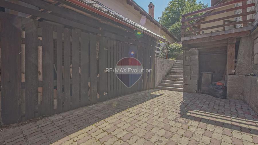 PURCARENI – 2 CASE , MULTIPLE POSIBILITATI | 533 mp | 0% comision