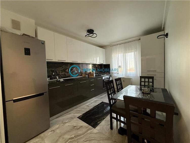 Royal Imobiliare - Inchiriere apartament zona Ultracentrala